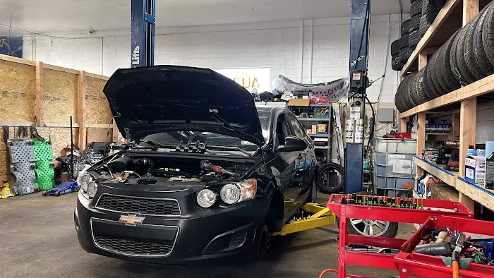 Gomes Auto Repair 3