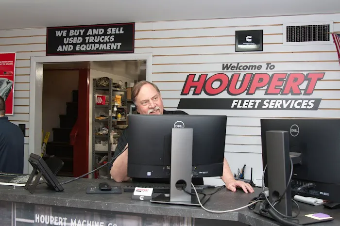 Houpert Truck Service 1