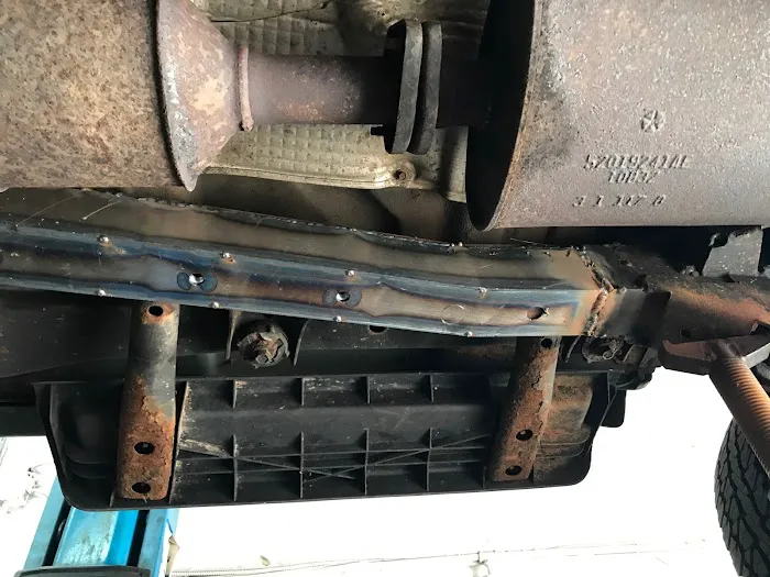 Elwell's Auto Center 2