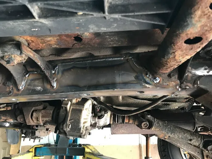 Elwell's Auto Center 1