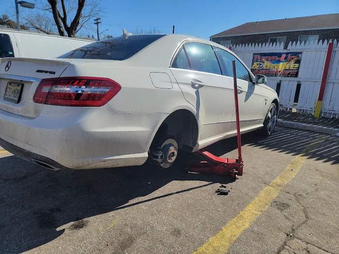 J G Auto Center and Tire Solution 0