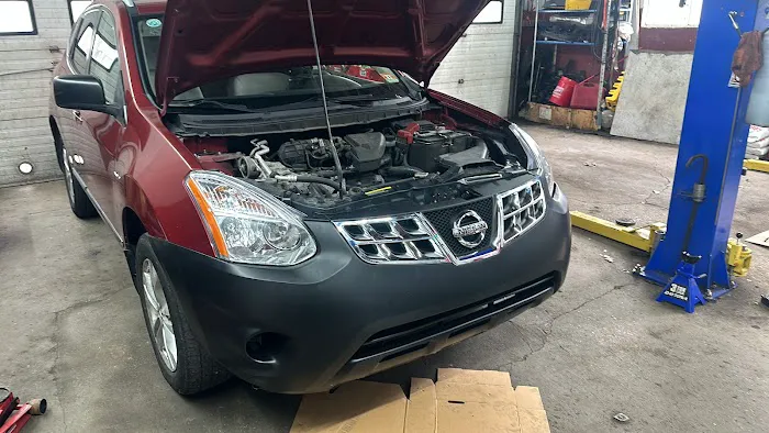 AA AUTO & TRUCK REPAIR 1