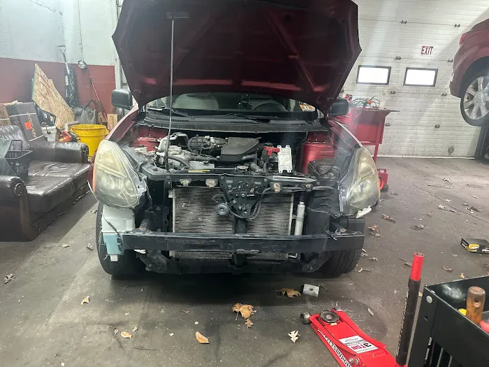AA AUTO & TRUCK REPAIR 3