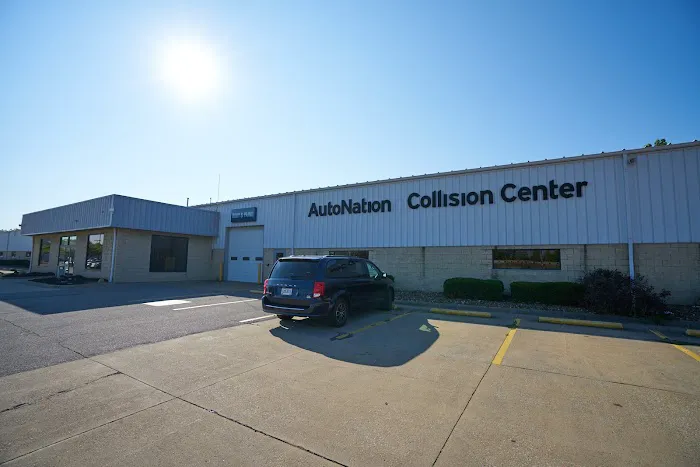 AutoNation Collision Center Amherst 6