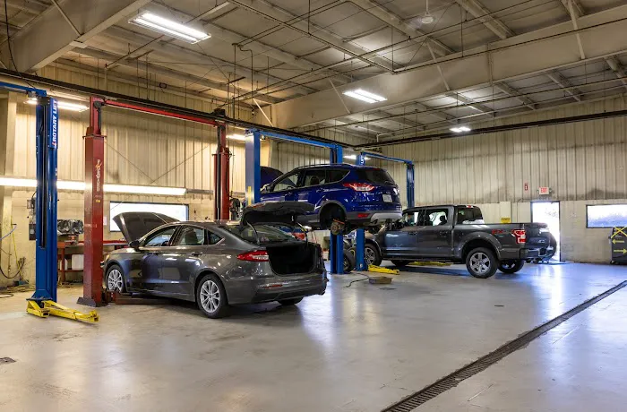 AutoNation Ford Amherst Service Center 5