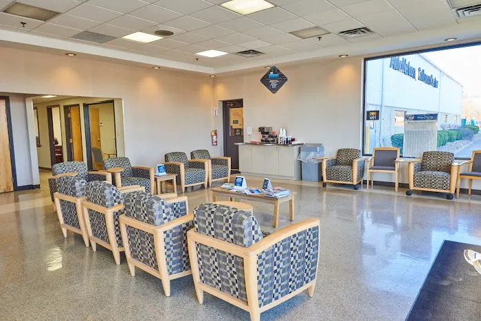 AutoNation Ford Amherst Service Center 8
