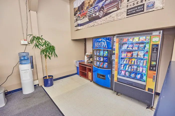 AutoNation Ford Amherst Service Center 7