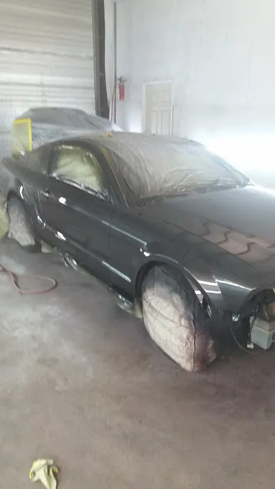 D&R Collision & Automotive Services 6