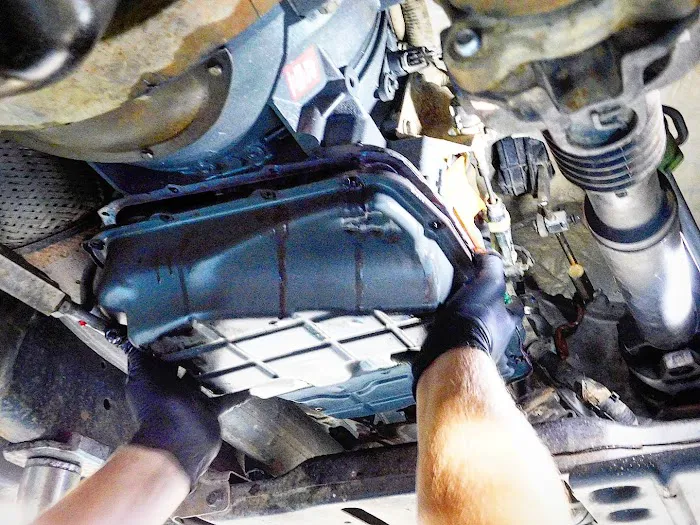 Hauke's Auto Care LLC 4