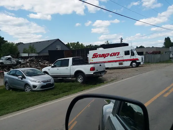 Singleton Auto Parts & Recycling 4