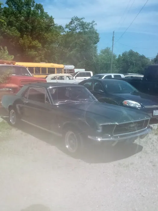 Laurel Automotive 0