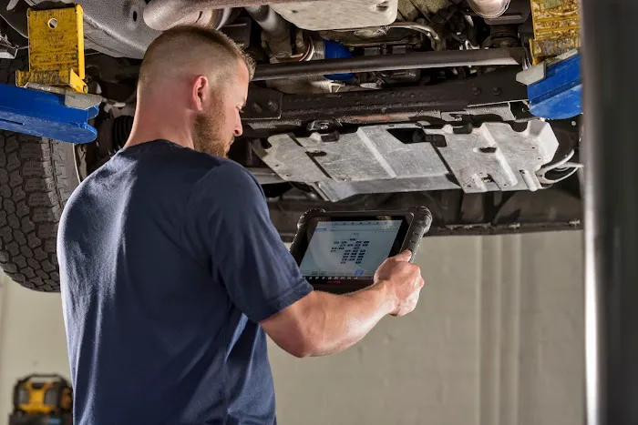Ulmer’s Auto Care 3