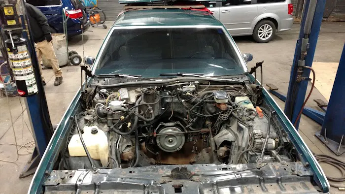 Burton’s Collision & Auto Repair 7