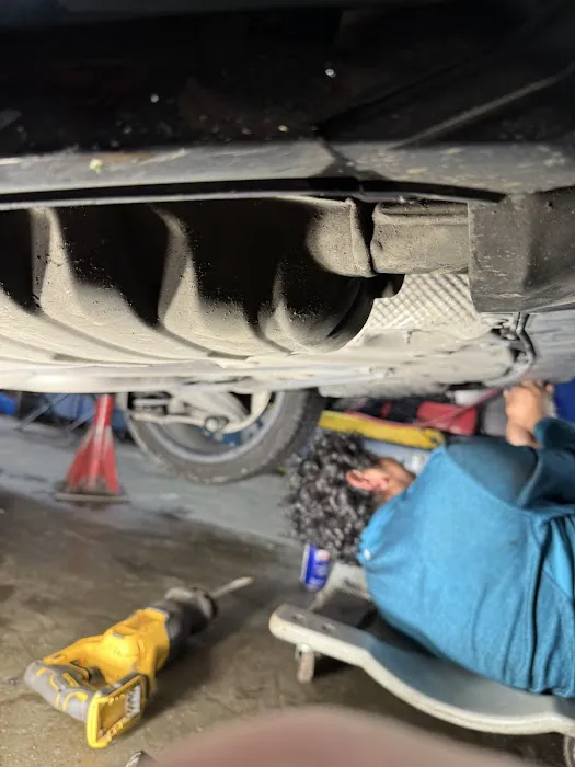 Hedil welding and auto repair 0