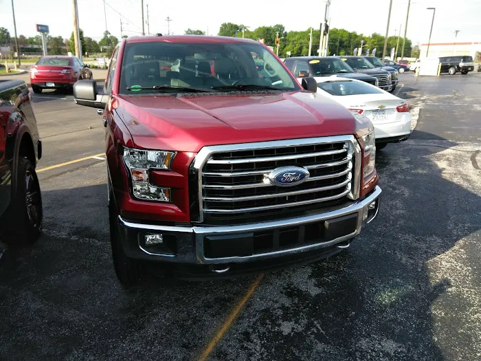 Beechmont Ford Collision Center 4