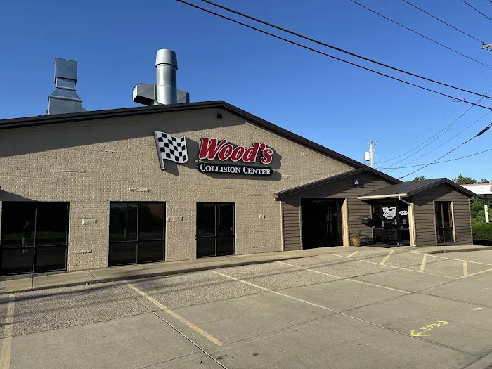 Wood's Collision Center 4