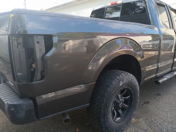 Performance Paints Body Shop 6