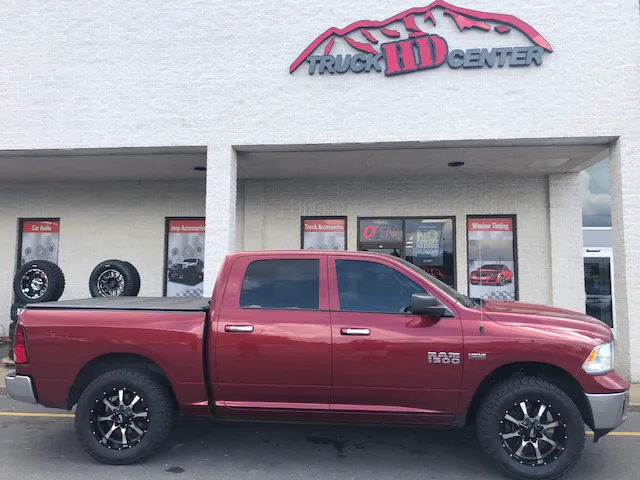 HD Truck Center 6