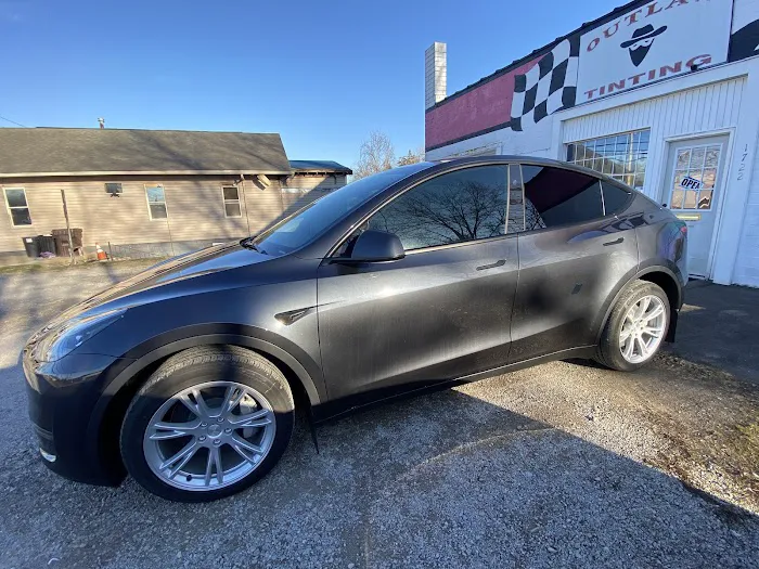 Outlaw Tinting 0