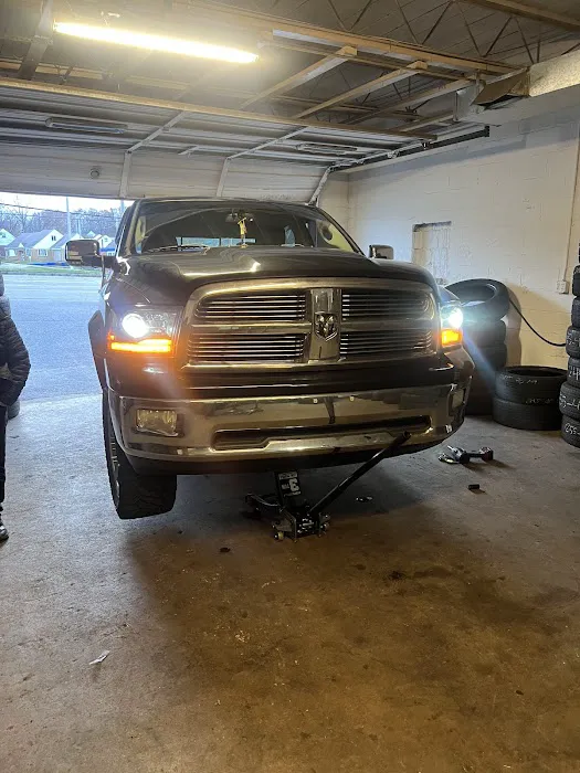 King Tire & Mechanic 7
