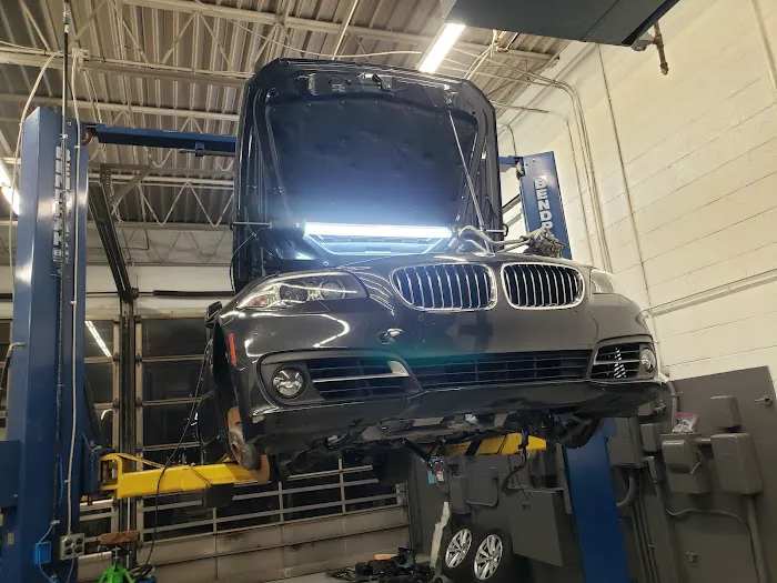 PG Global Garage 6