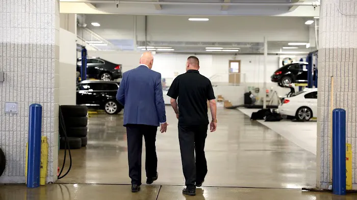 Evans Volkswagen Service & Parts 8