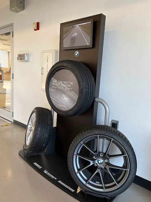 BMW of Dayton Service & Parts 9