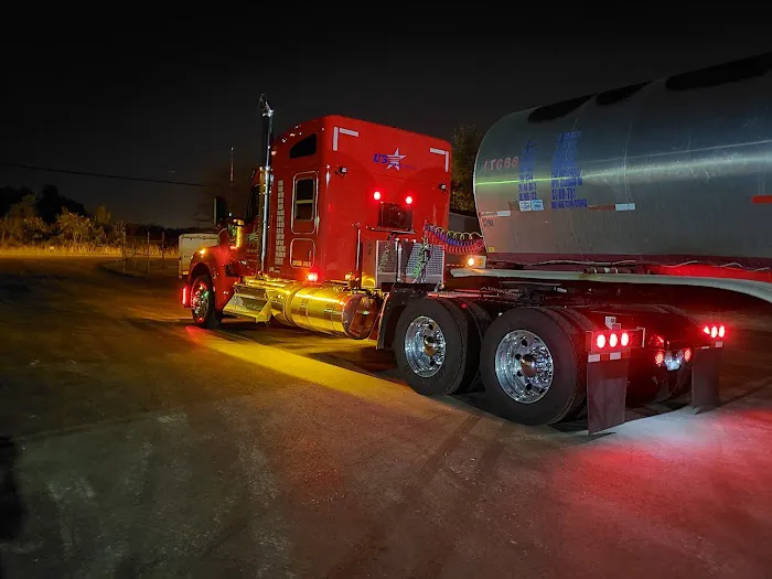 K M Walker Truck & Trailer 5