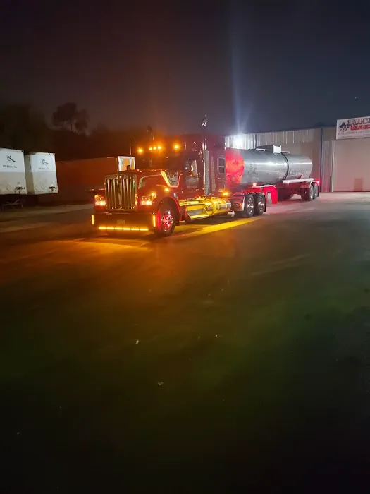 K M Walker Truck & Trailer 3