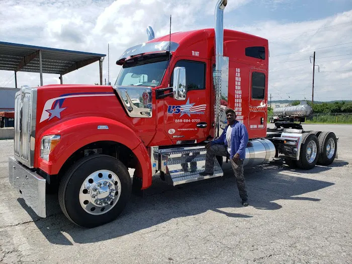 K M Walker Truck & Trailer 9