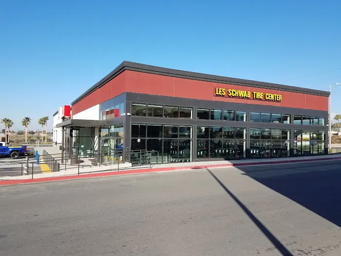 Les Schwab Tire Center 8