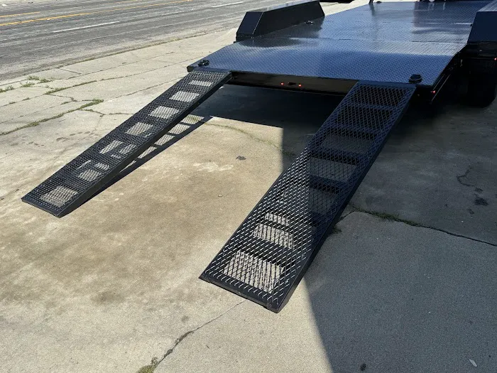 IE TRAILER REPAIR 2