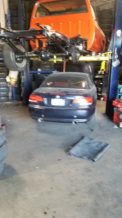 Rodriguezzz Tires & Wheels 0