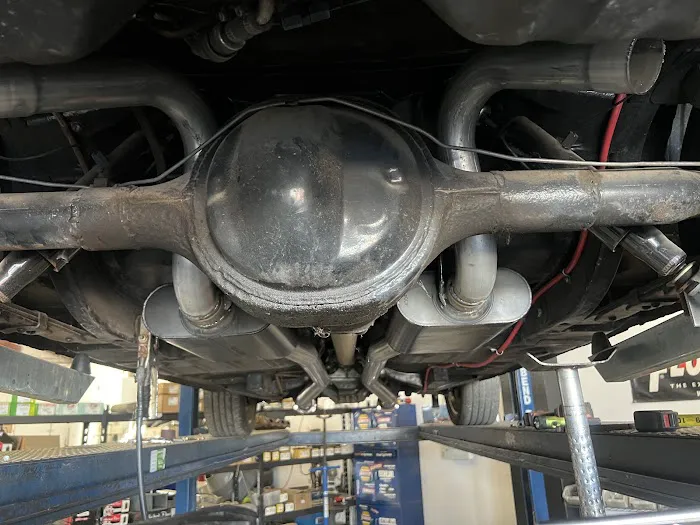 Advance Muffler 8