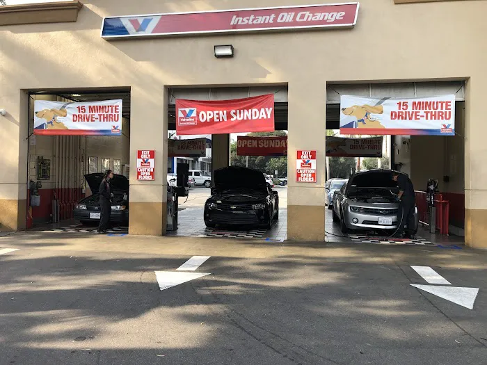 Valvoline Instant Oil Change 3