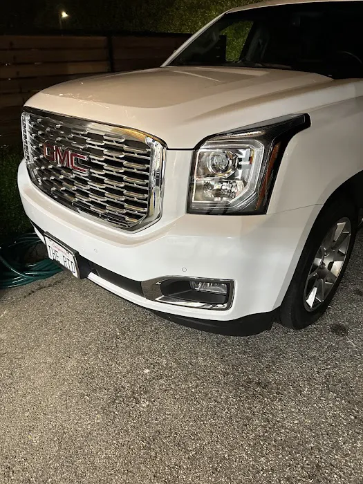 Anthony's Paint & Body Shop 2