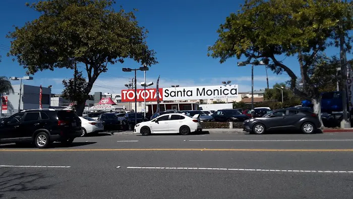 Toyota Santa Monica Service 6