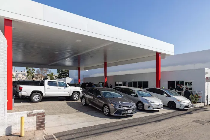 Toyota Santa Monica Service 1