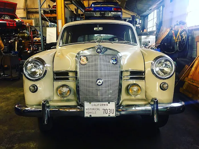 Stuttgart Automotive 9