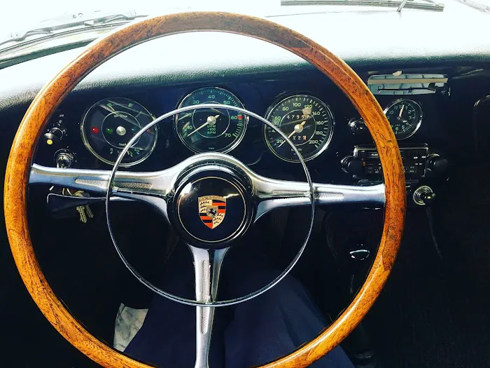 Stuttgart Automotive 7