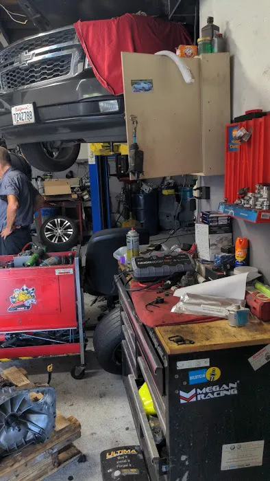 Peter Auto Repair 1
