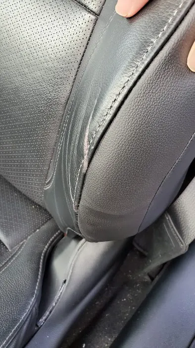 Lindy's Auto Upholstery 1