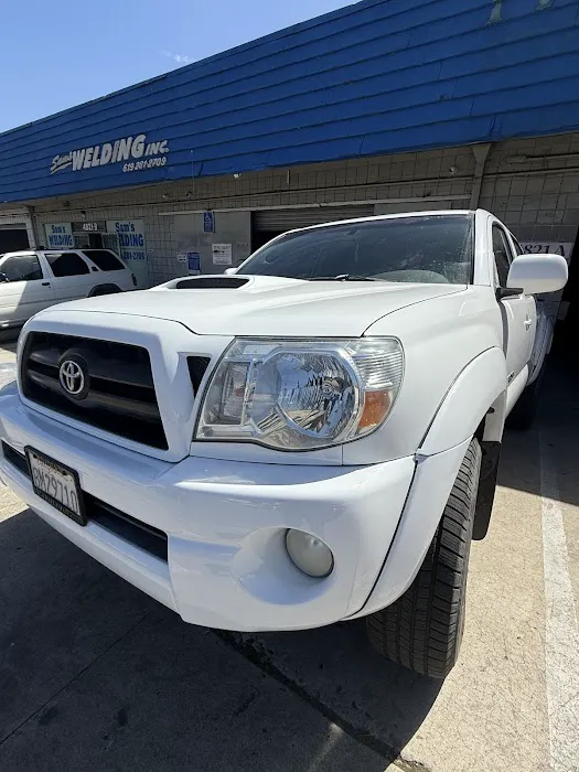 M&M auto body repair 8