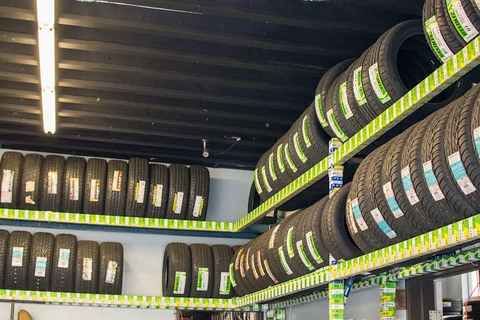 Nan's Tires & Wheels 5