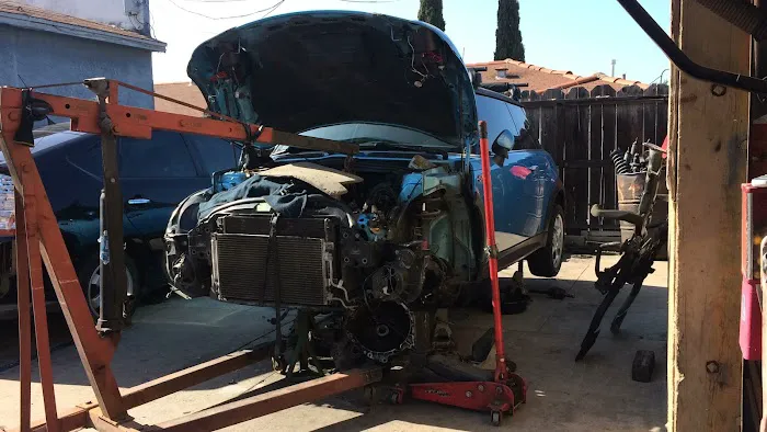 B & R Auto Repair 2