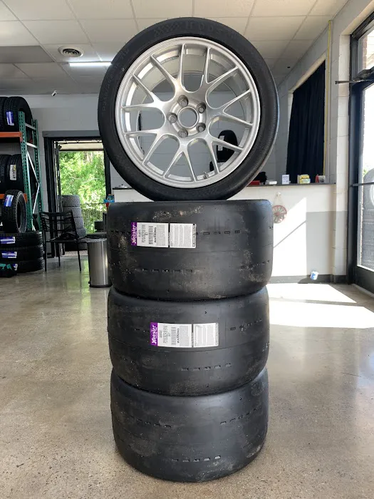 Wagon Wheel Tires & Auto Service 8