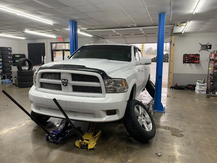 Wagon Wheel Tires & Auto Service 7