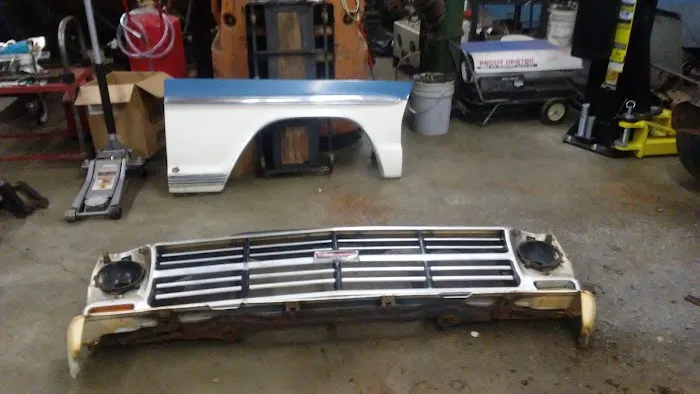 Chandler's Garage 7