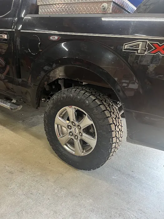 L & D Tires 1