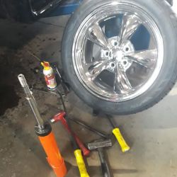 Embry's Auto Repair ico